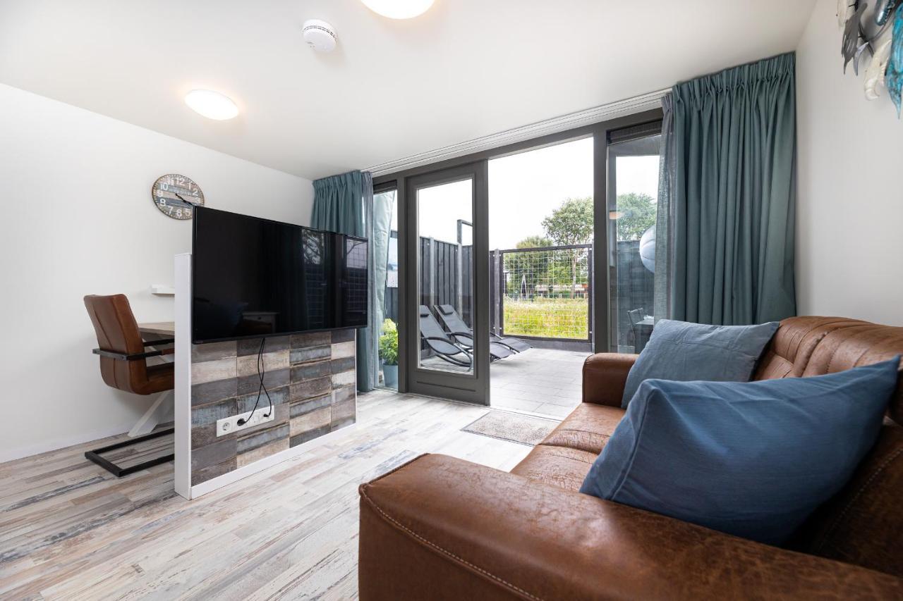 Vakantiewoning B & Bernard Домбург Екстериор снимка